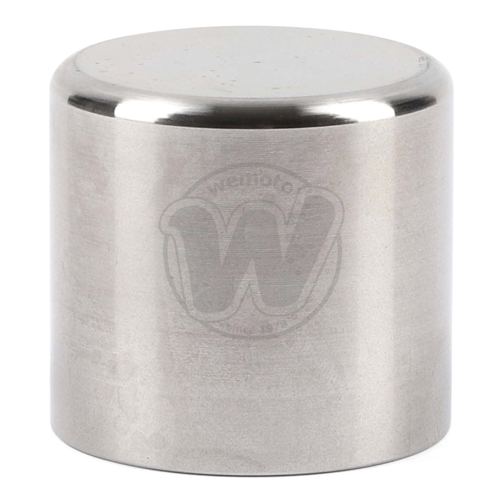 0LK7730_ag6170 three.jpg